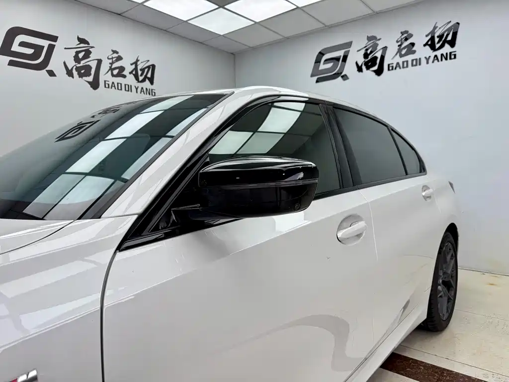 BMW 3 Series 2025 330Li M Sport Night Edition