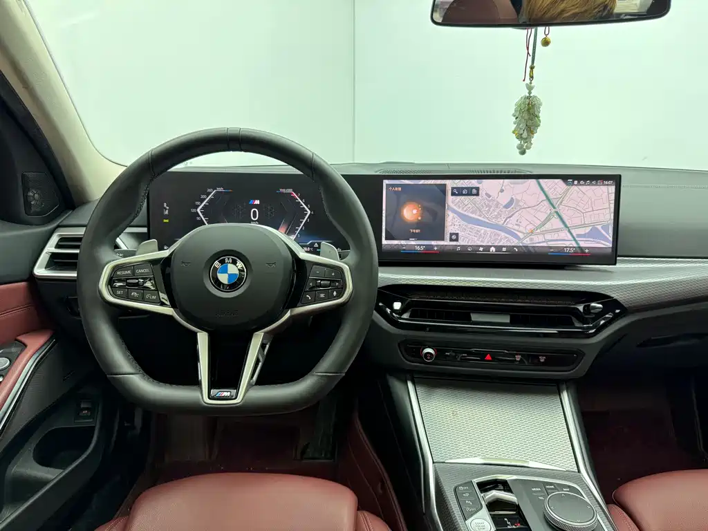 BMW 3 Series 2025 330Li M Sport Night Edition
