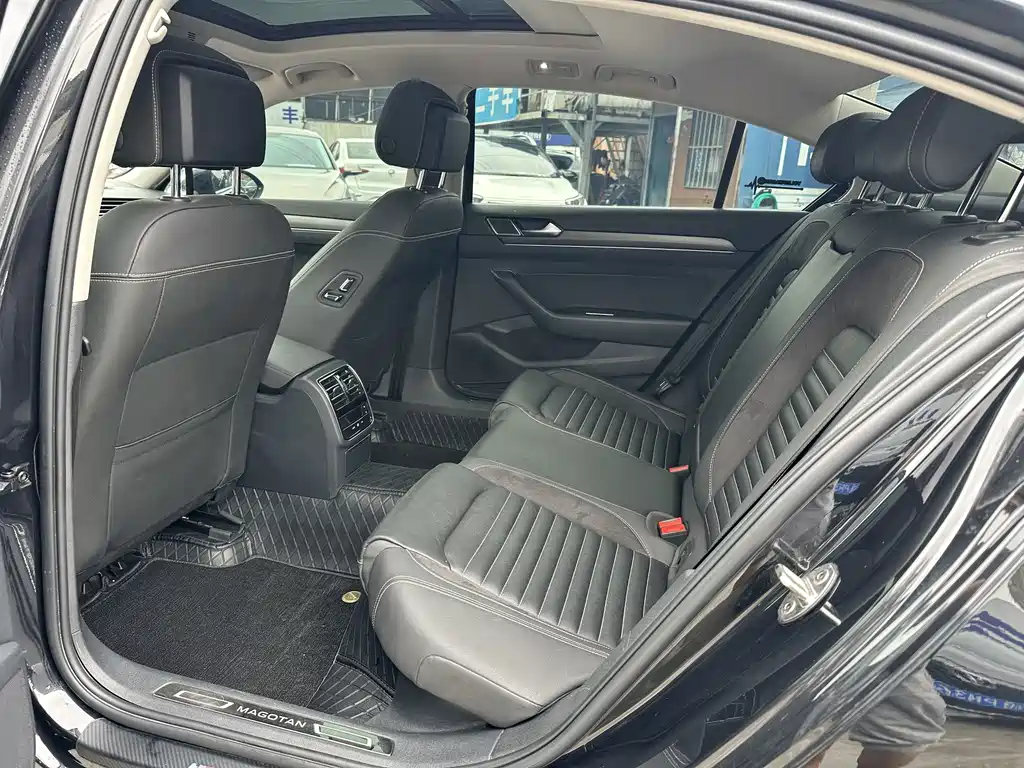 Volkswagen Magotan 2020 330TSI DSG Leading