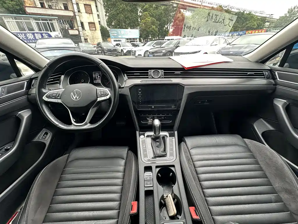 Volkswagen Magotan 2020 330TSI DSG Leading