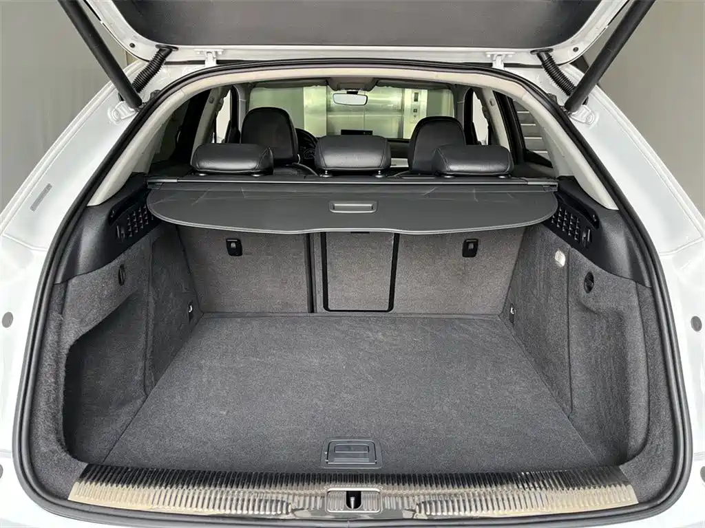 Audi Q3 2017 35 TFSI quattro Fashion Edition