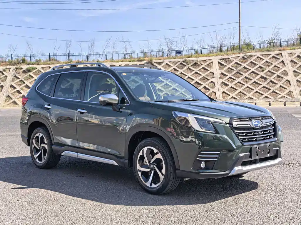 Subaru Forester 2024 2.5i AWD Premier EyeSight