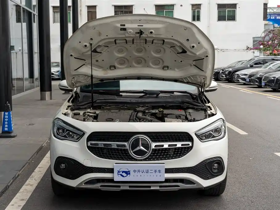 Mercedes-Benz GLA 200 2022 Facelift