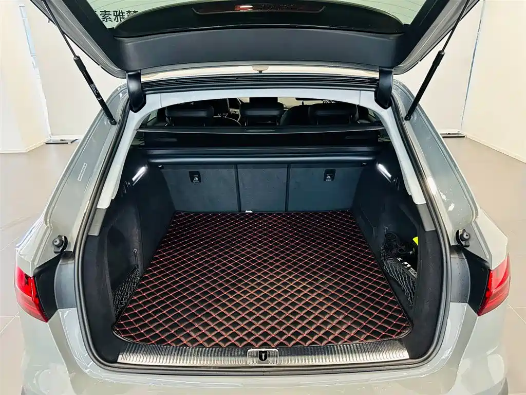 Audi A4 allroad quattro 2022