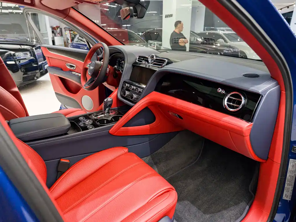 Bentley Bentayga 2021 4.0T V8