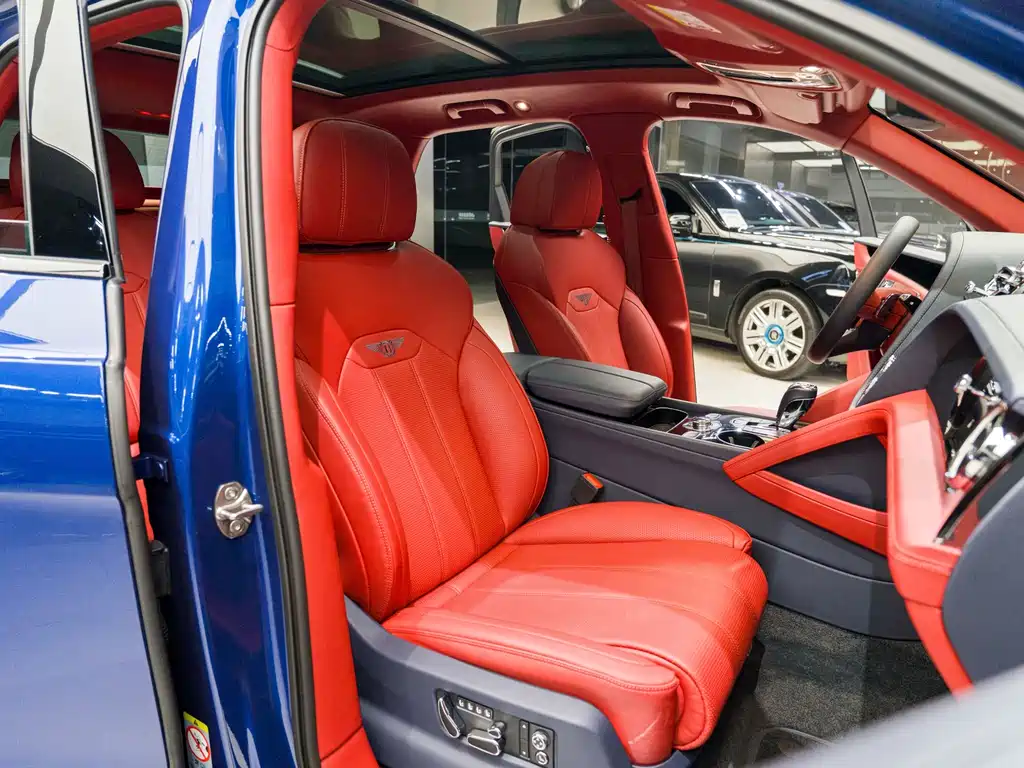 Bentley Bentayga 2021 4.0T V8
