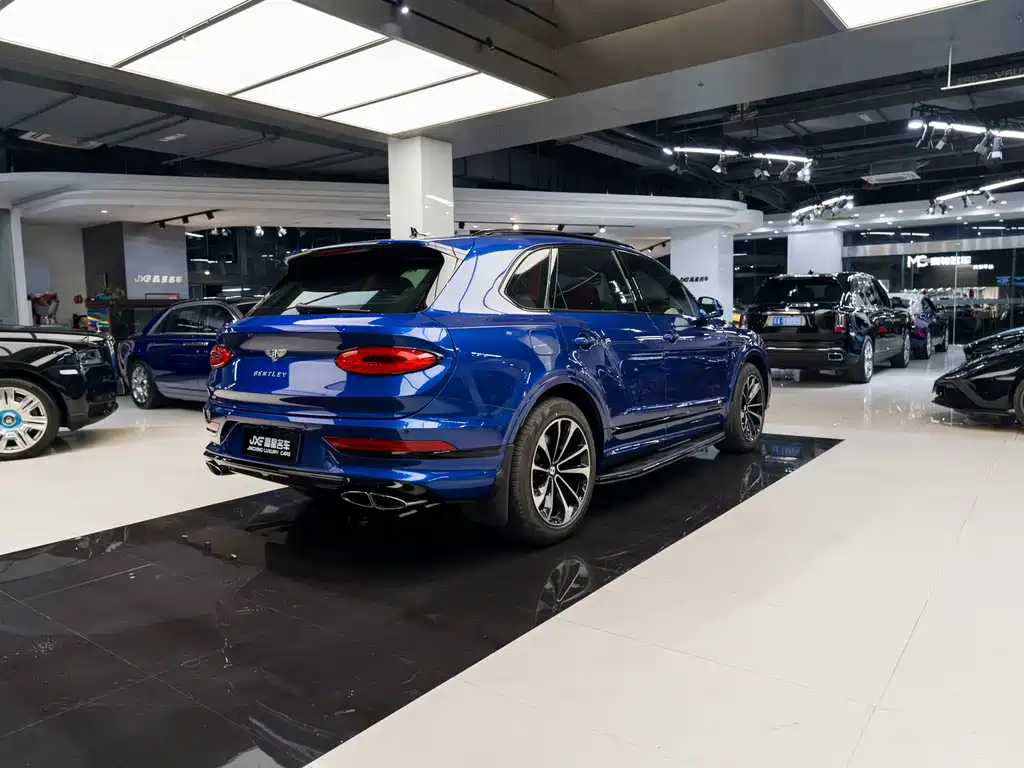 Bentley Bentayga 2021 4.0T V8