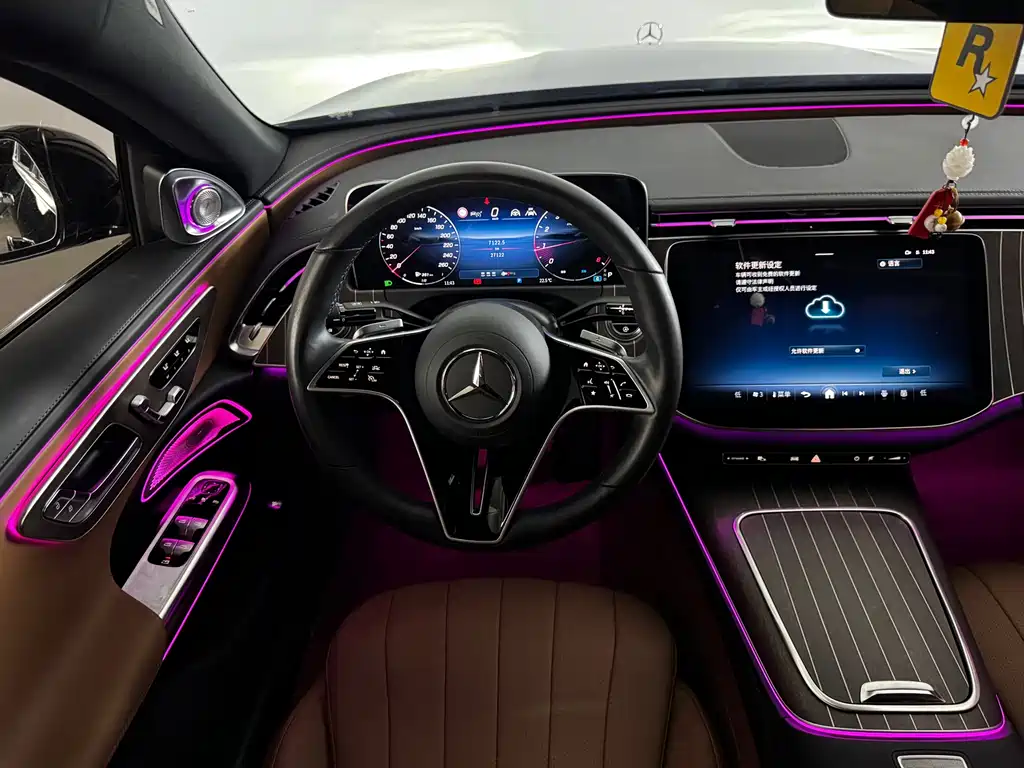 Mercedes-Benz E-Class 2024 Facelift E 300 L Fashion Edition