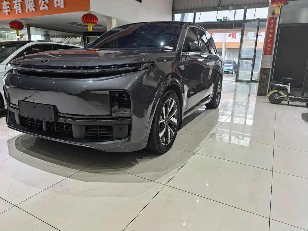 Li Auto L8 2023 Pro