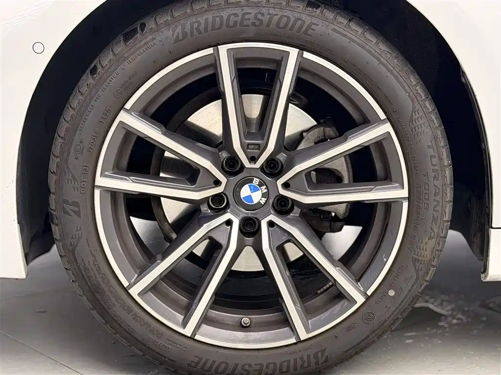 BMW 3 Series 2025 325Li M Sport Package