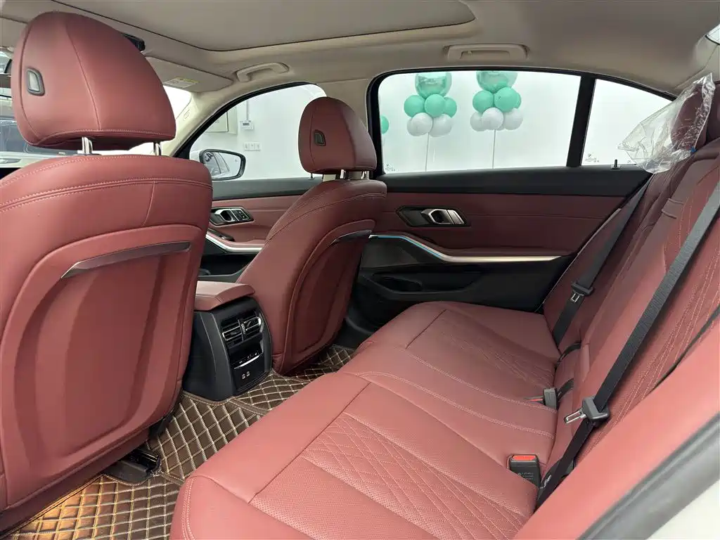 BMW 3 Series 2025 325Li M Sport Package