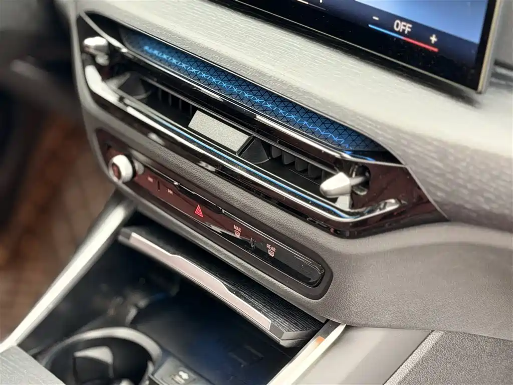 BMW 3 Series 2025 325Li M Sport Package