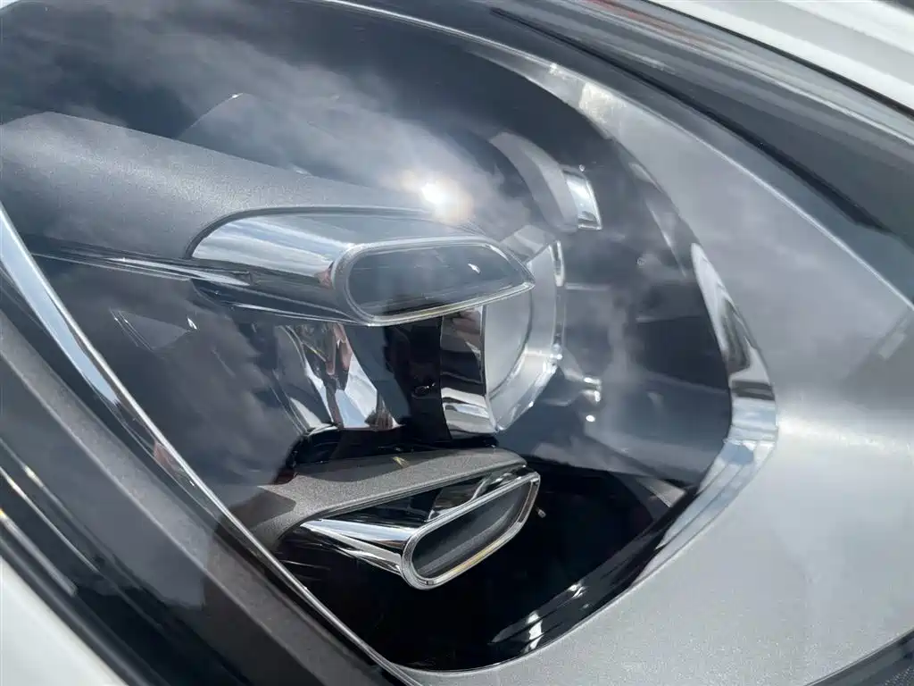 Porsche Cayenne 2023 3.0T Platinum Edition