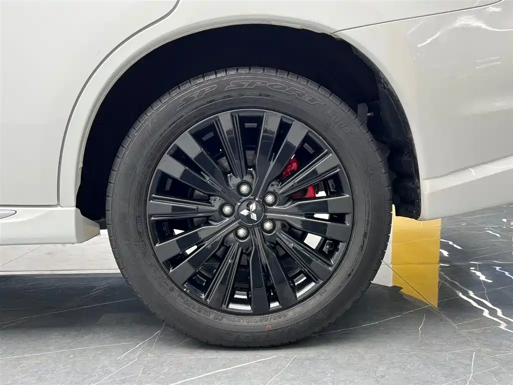 Outlander 2021 2.0L 2WD Changxiang Edition 5-Seater