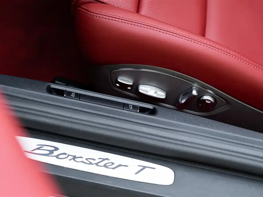 Porsche 718 Boxster T 2022