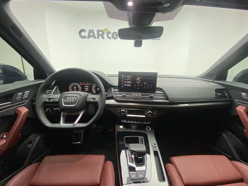 Audi Q5L 2024 45 TFSI Luxury Dynamic Edition