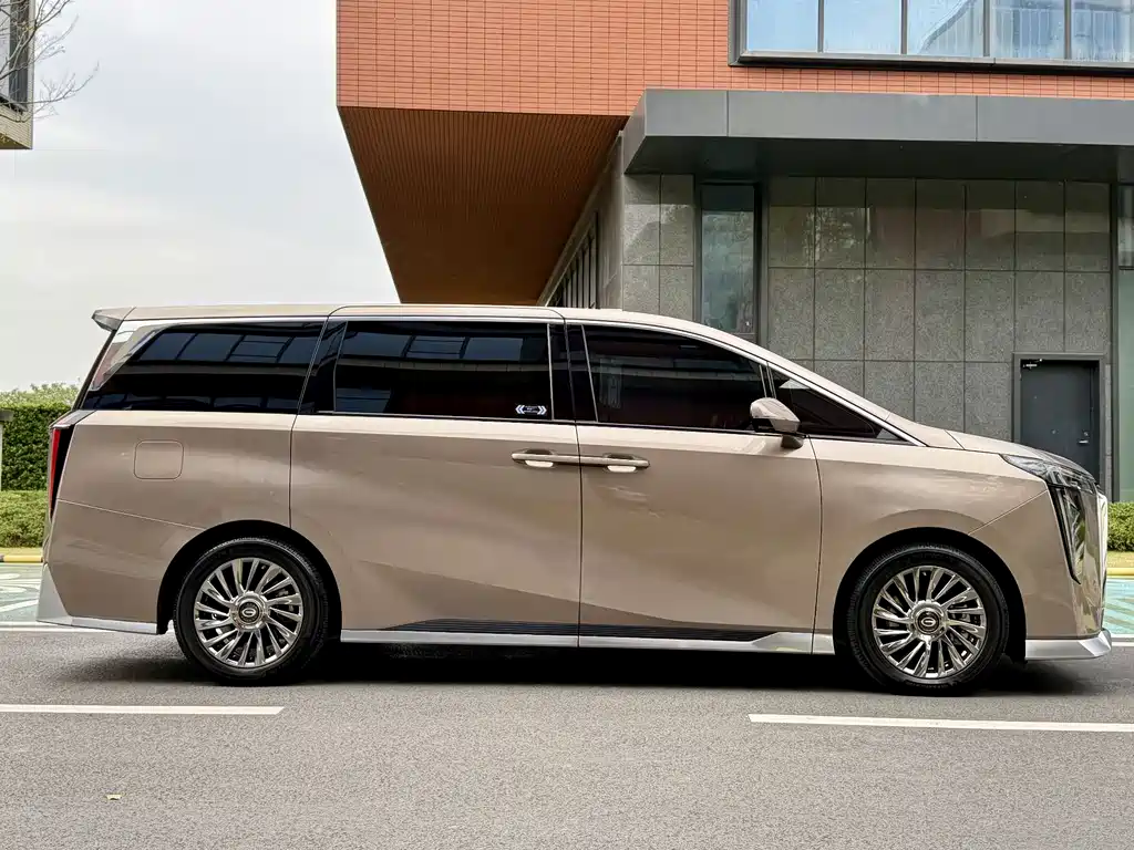 GAC Trumpchi M8 2023 Grandmaster Series Hybrid Supreme Edition