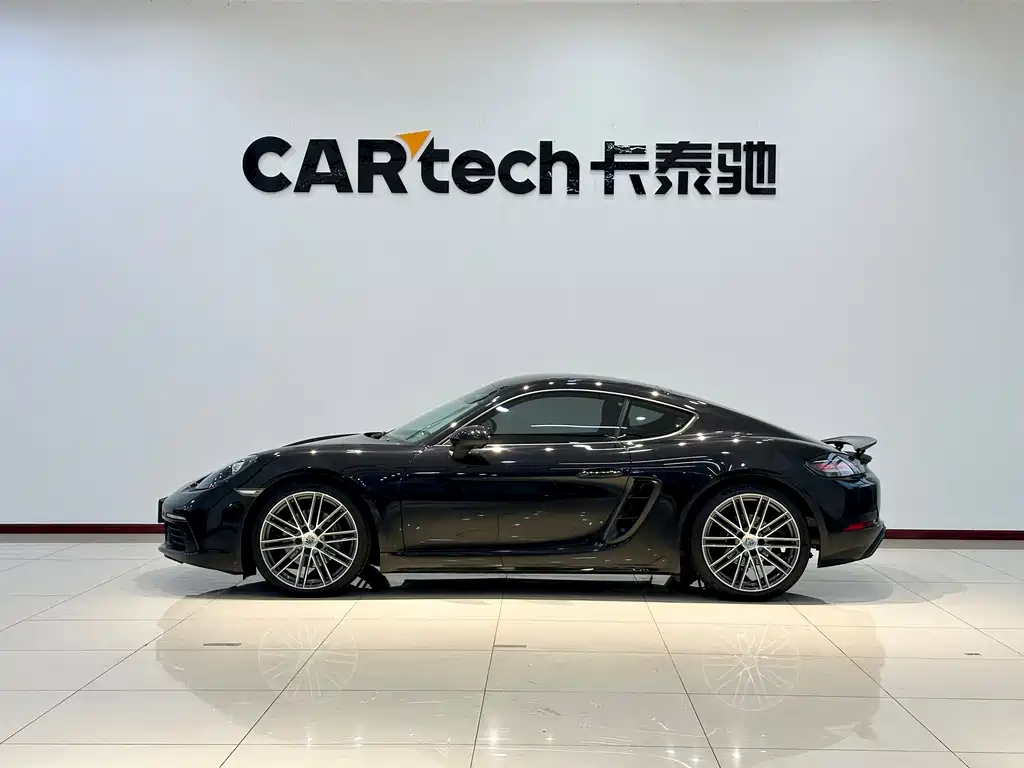 Porsche 718 Cayman 2.0T