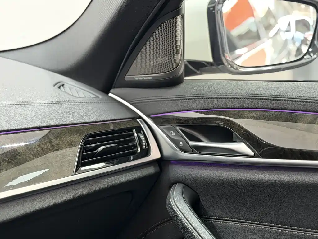 BMW 5 Series 2019 Facelift 530Li Exclusive M Sport Package