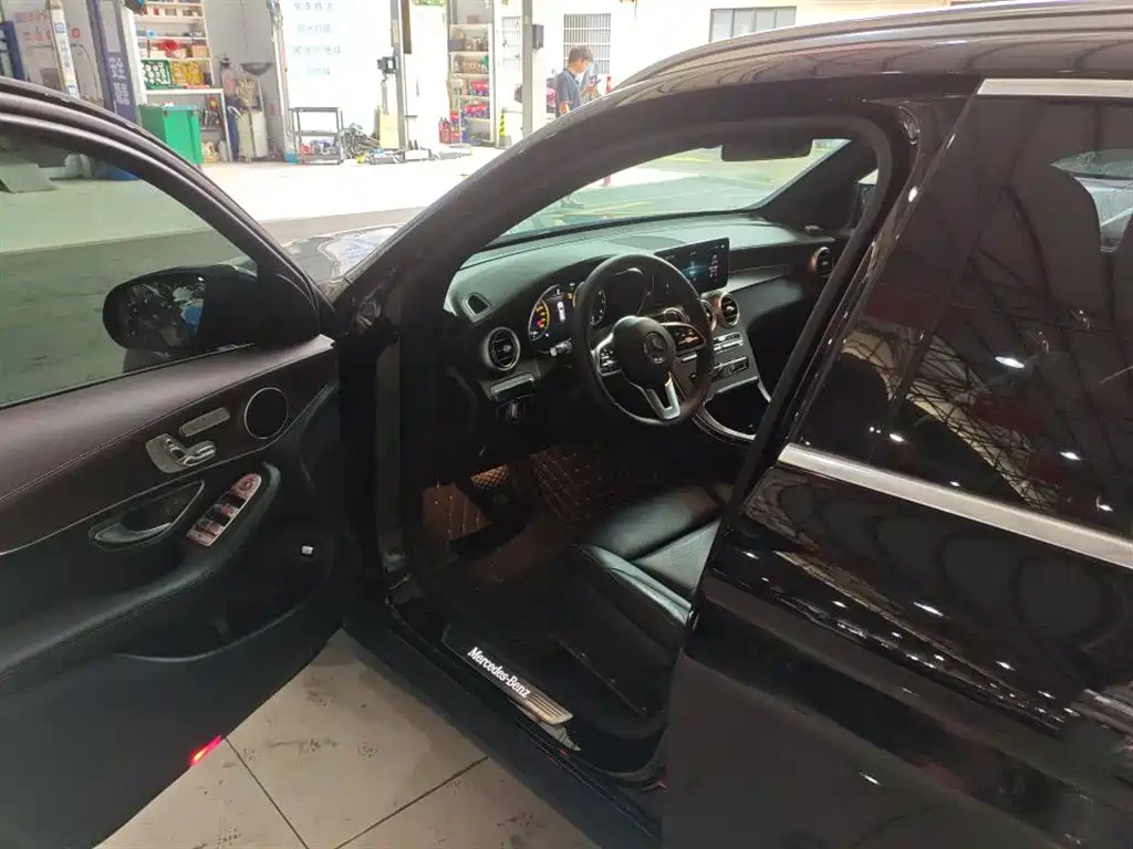 Mercedes-Benz GLC 2021 GLC 260 L 4MATIC Luxury Edition