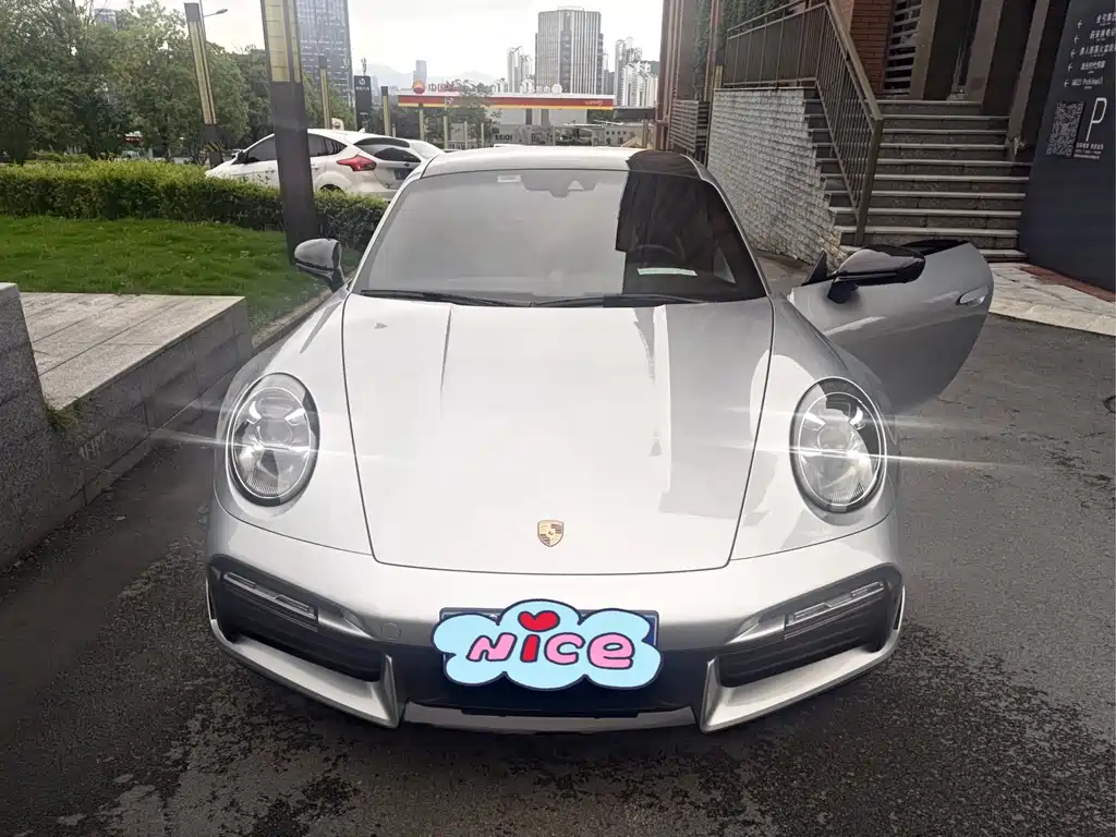 Porsche 911 2022 Turbo S 3.7T