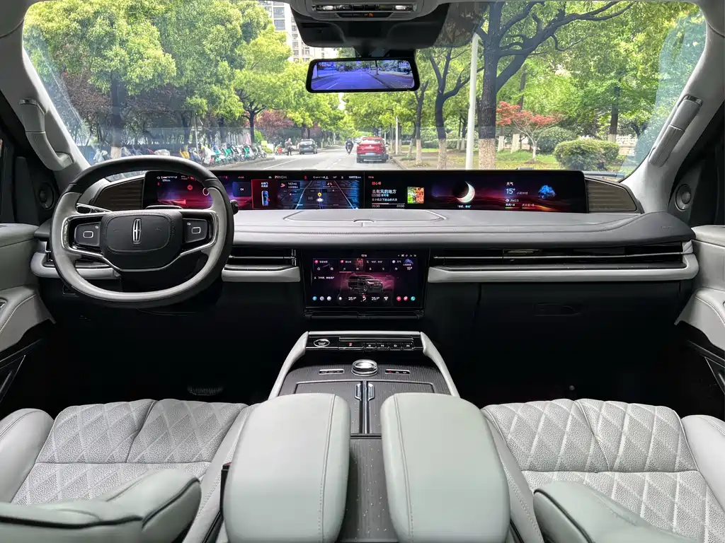 Lincoln Navigator 2025 3.5T Extended President Edition