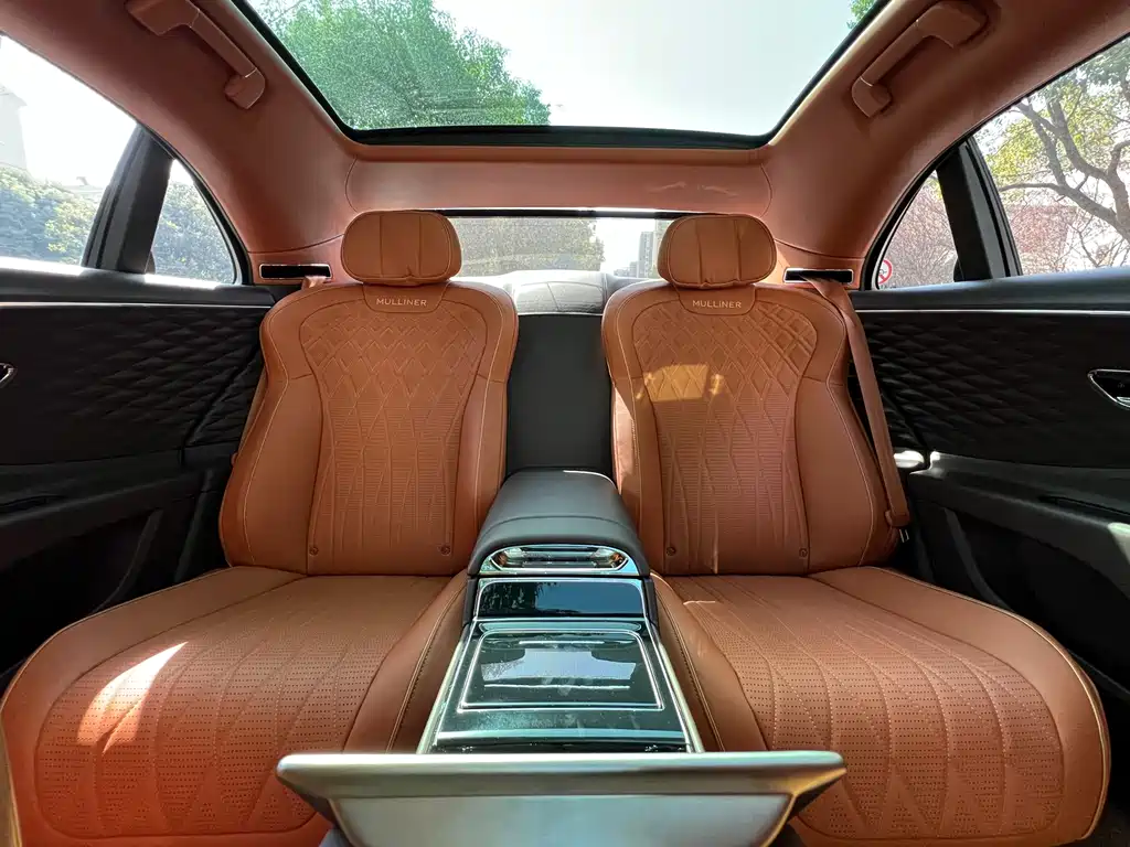 2022 Bentley Flying Spur Plug-in Hybrid 2.9T V6 Mulliner
