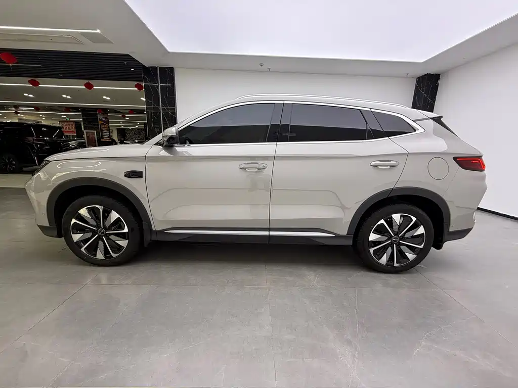 BYD Song PLUS EV 2025 Intelligent Driving Edition 520km Luxury Trim