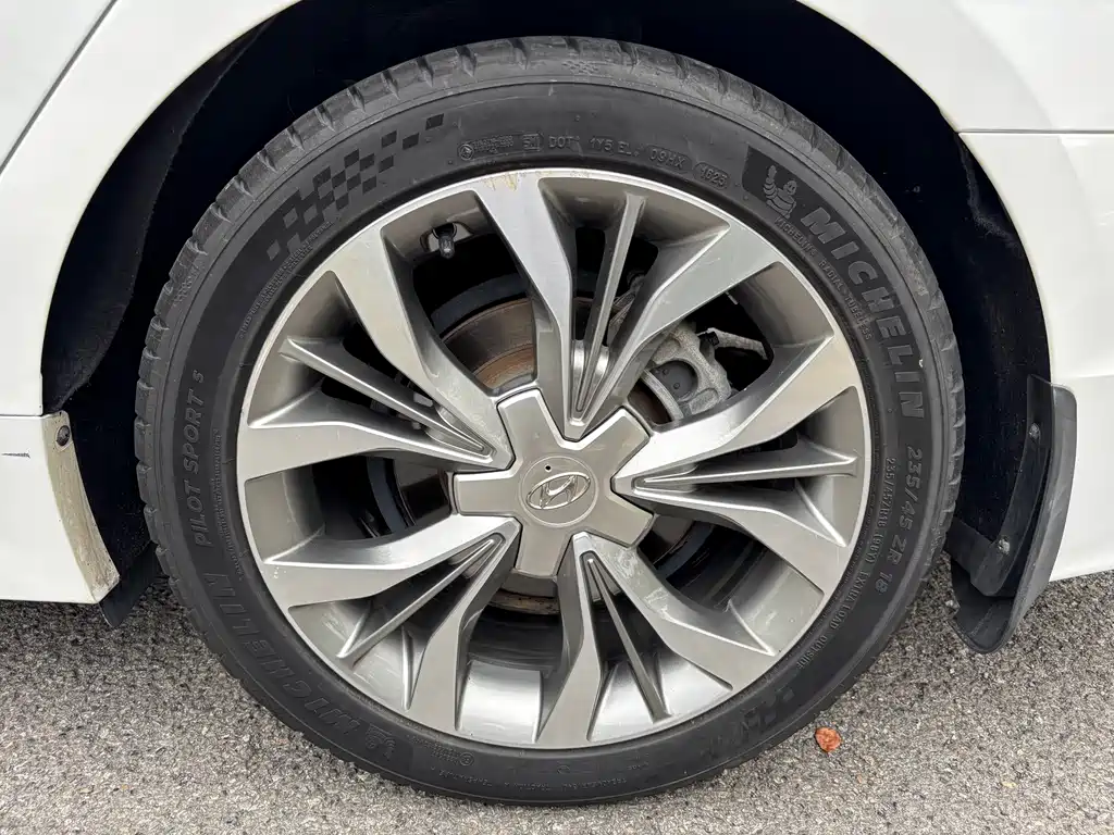 2017 Hyundai Sonata 2.4L DLX