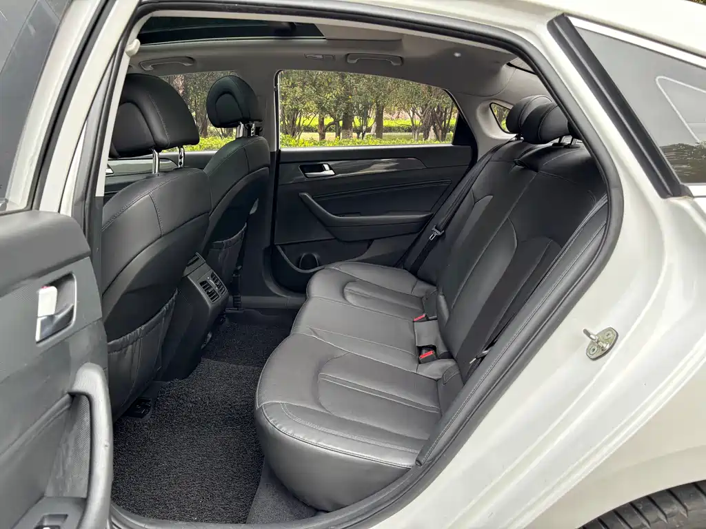 2017 Hyundai Sonata 2.4L DLX