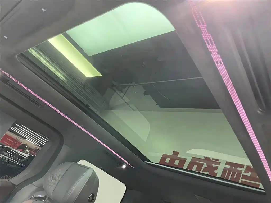 Zeekr 009 2024 Seven-Seater Aisle Edition AWD 108kWh