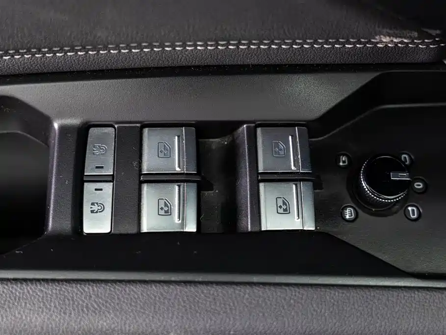 Audi Q4 e-tron 2023 50 e-tron quattro