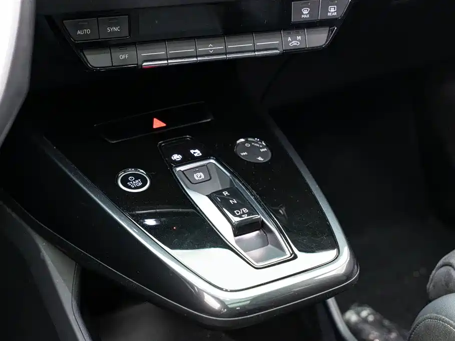 Audi Q4 e-tron 2023 50 e-tron quattro