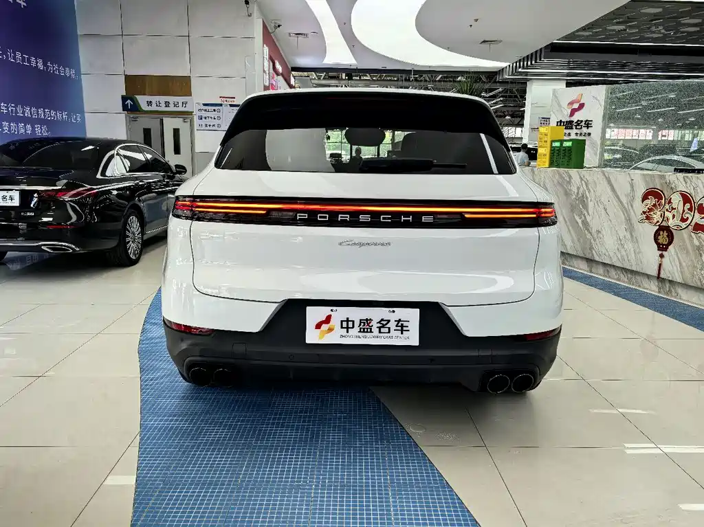 2025 Porsche Cayenne 3.0T