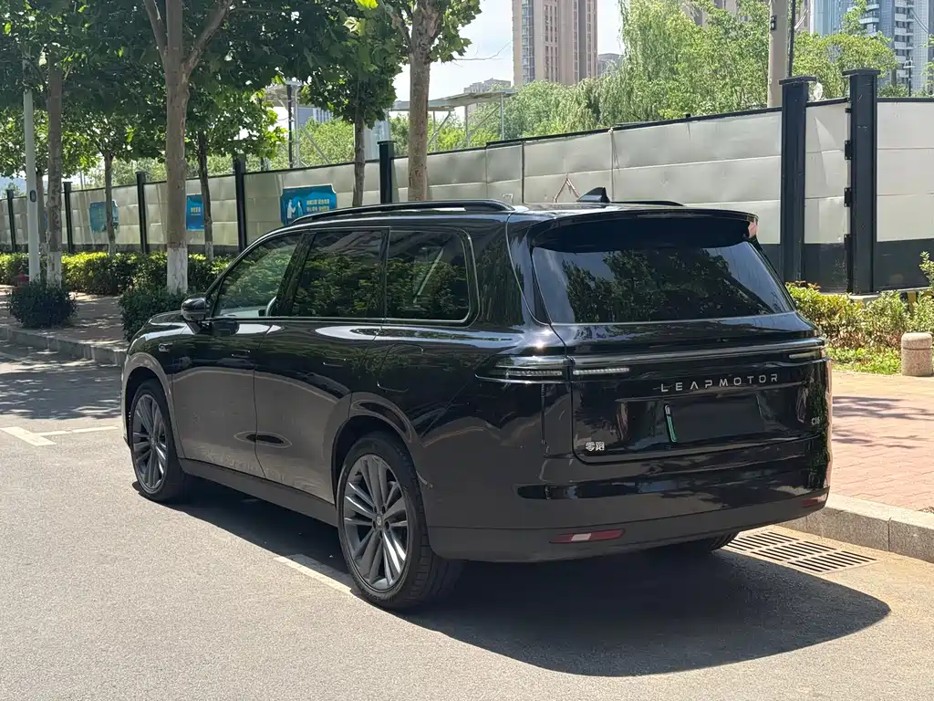 Leapmotor C16 2026 EREV 280 LiDAR Smart Premium 6-Seater