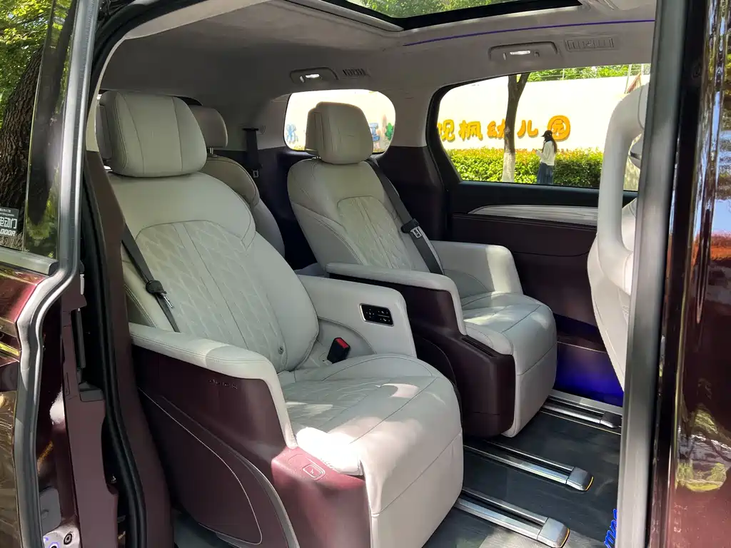 Buick GL8 2022 Avenir 6-Seater Xianli Edition