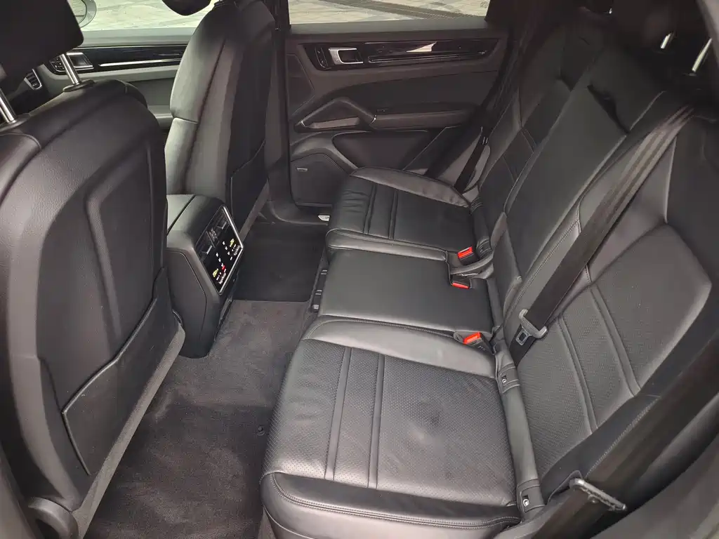 Porsche Cayenne 2018