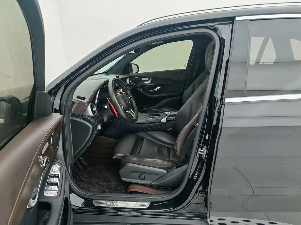 Mercedes-Benz GLC 260 L 4MATIC