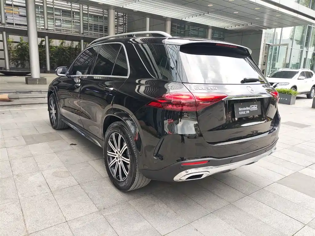 Mercedes-Benz GLE 350 4MATIC Fashion Edition 2025