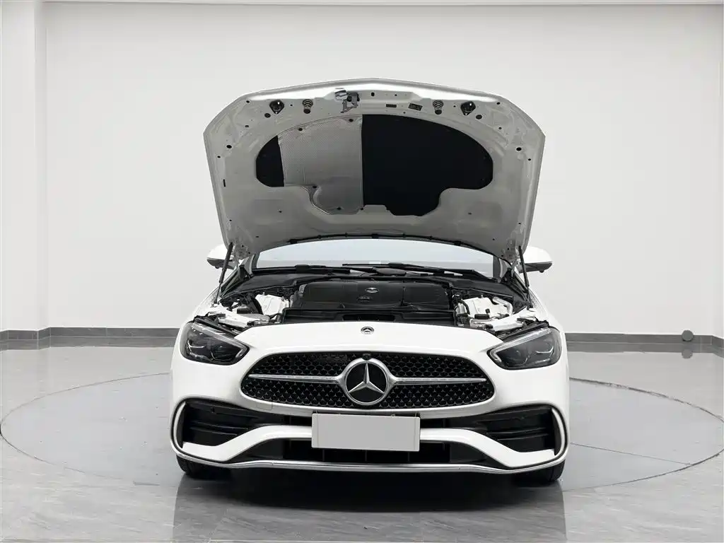 Mercedes-Benz C-Class 2025 C 260 L Sport