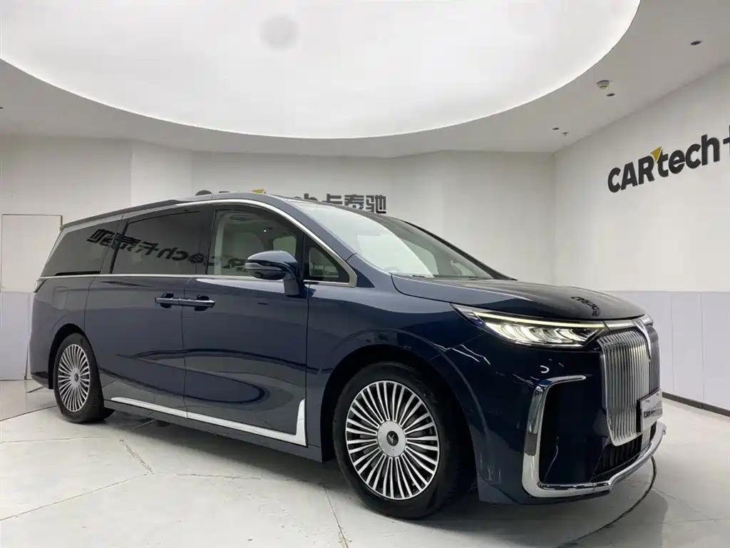 Voyah Dreamer 2025 PHEV AWD Flagship Kunpeng Edition