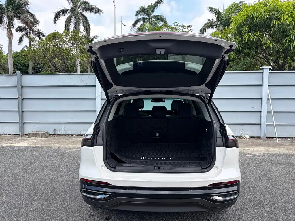 Lincoln Nautilus 2025 2.0T AWD Reserve Edition