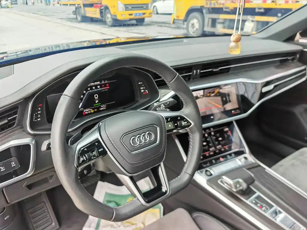Audi A6L 2024 45 TFSI quattro Select Elegant Edition