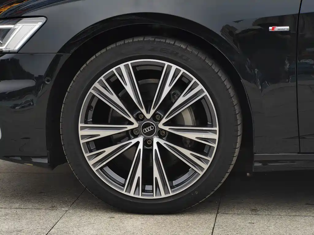 Audi A6L 2024 45 TFSI quattro Select Elegant Edition