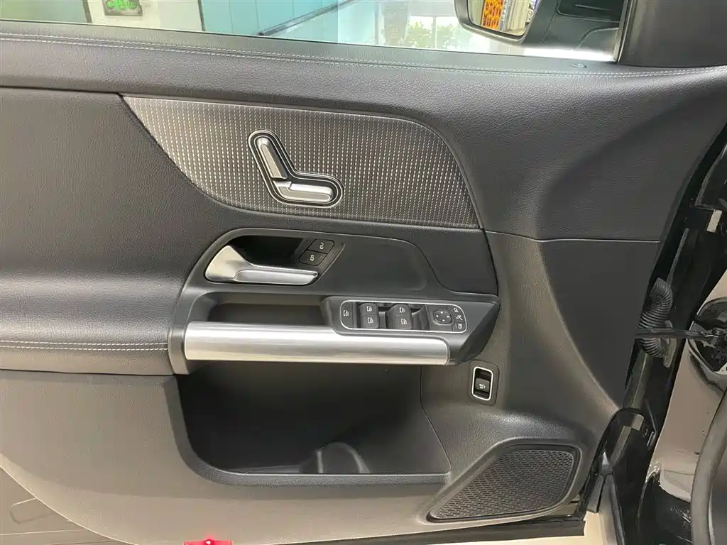 Mercedes-Benz GLA 200 2020