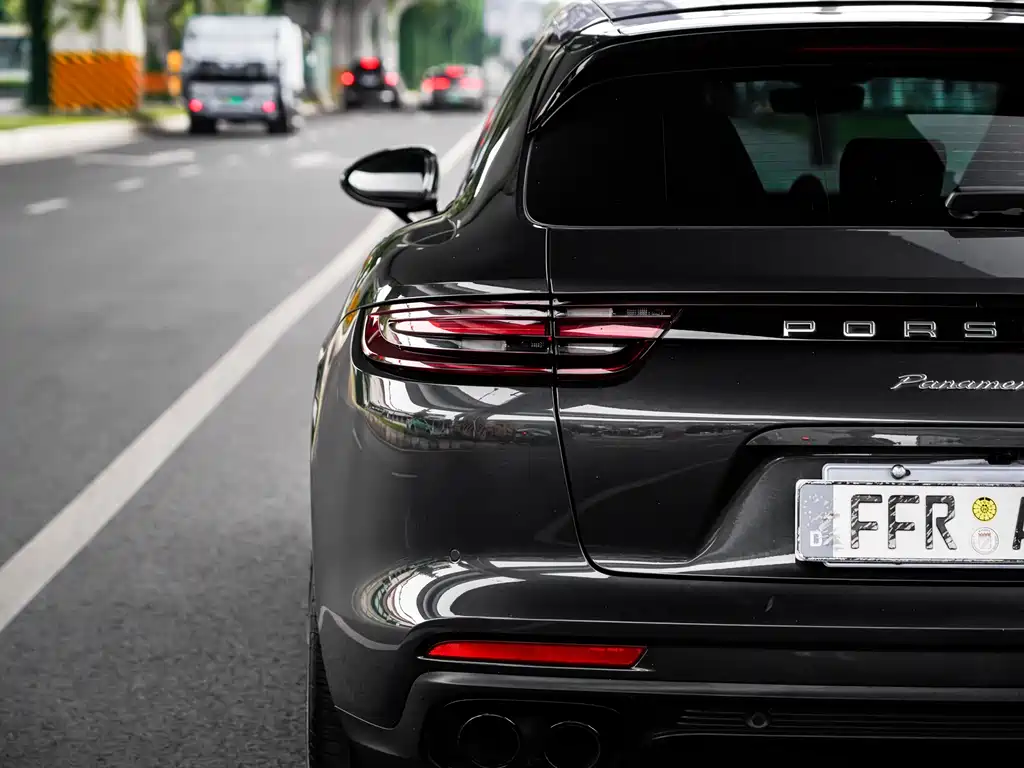 Porsche Panamera 4 Sport Turismo 3.0T