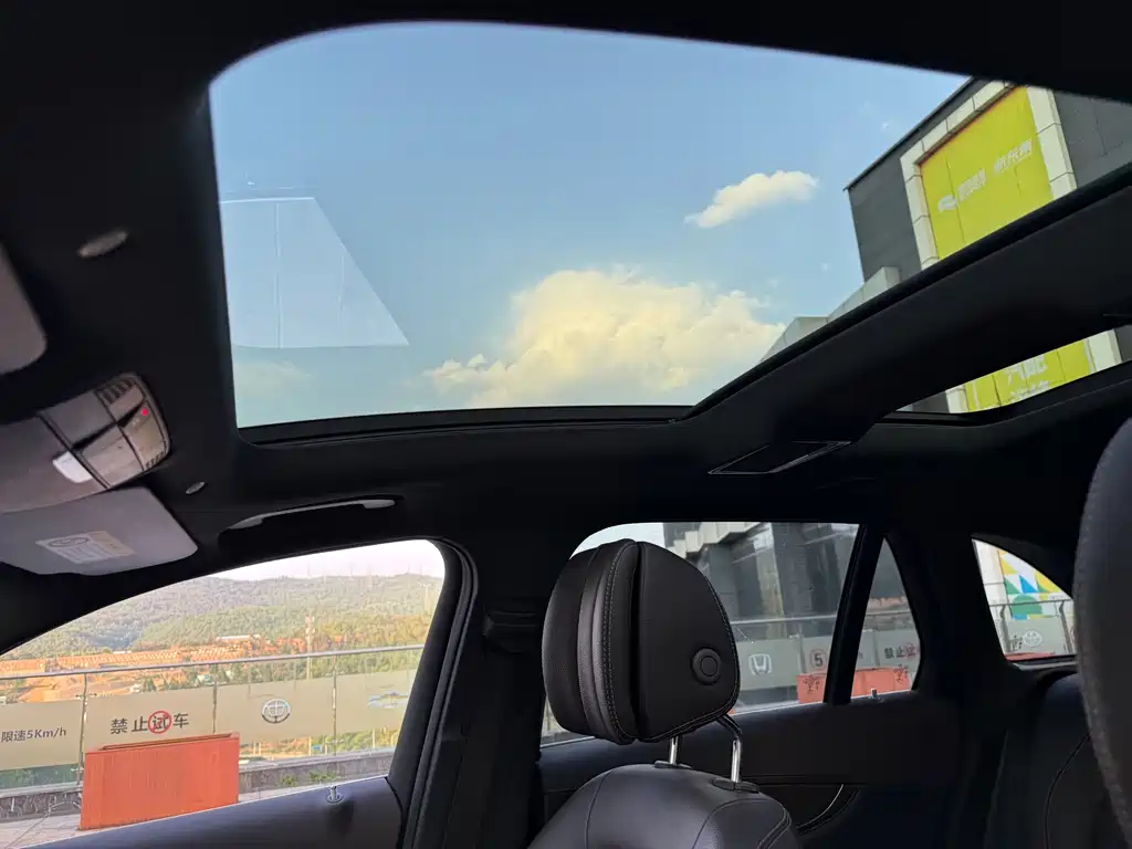 Mercedes-Benz GLC 2020 GLC 260 L 4MATIC Luxury