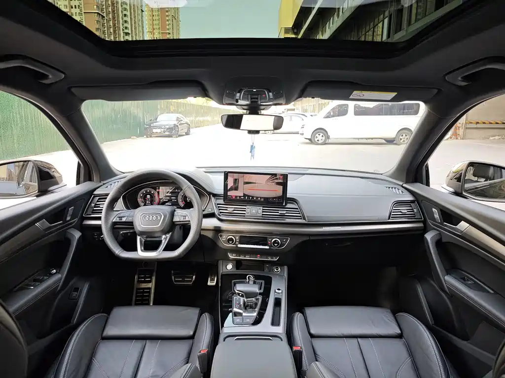 Audi Q5L 2023 40T Premium Dynamic