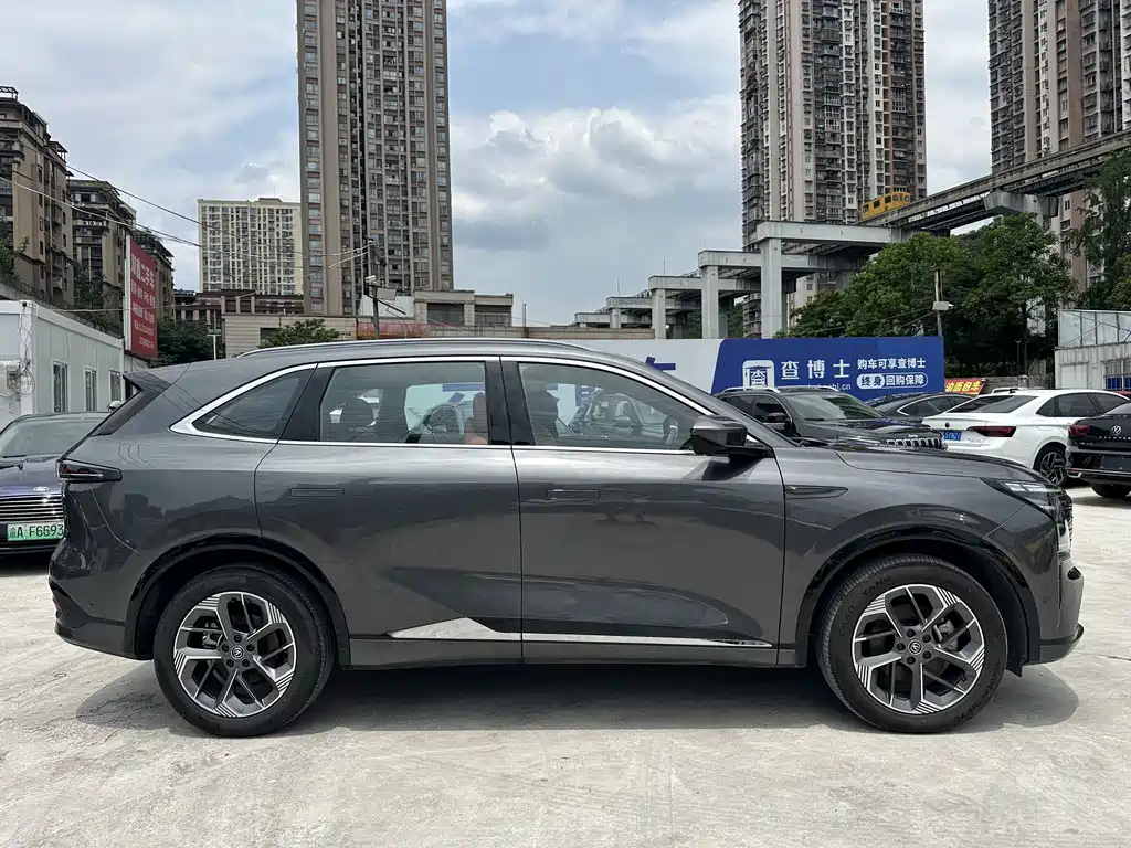 Changan CS75 PLUS 2025 Edition Fourth Generation 1.5T New Blue Whale Smart Flagship Model