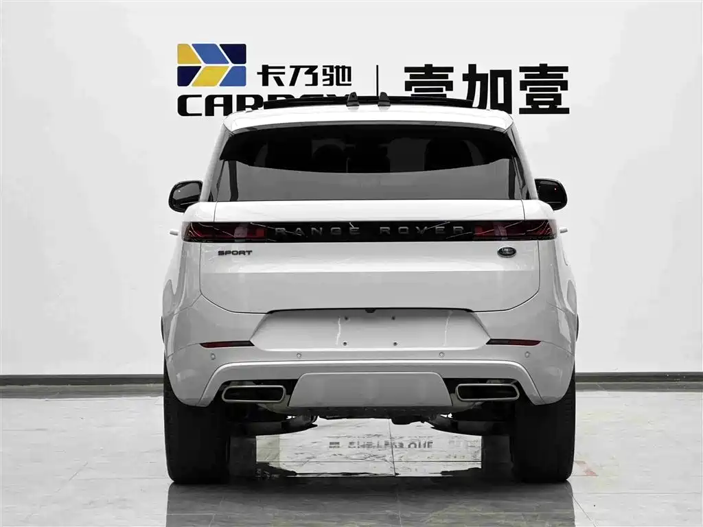 Range Rover Sport 2025 400PS Dynamic SE